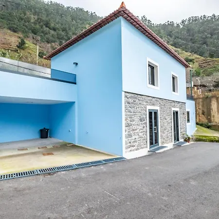 Aguiar's Village * 里贝拉布拉瓦
